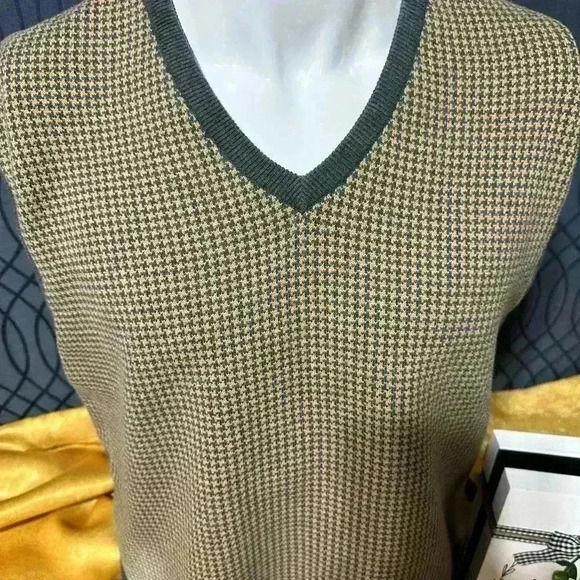 Mens Lyle and Scott Scotland 100% Combed Cotton Vest Large Gray - Picture 3 of 15